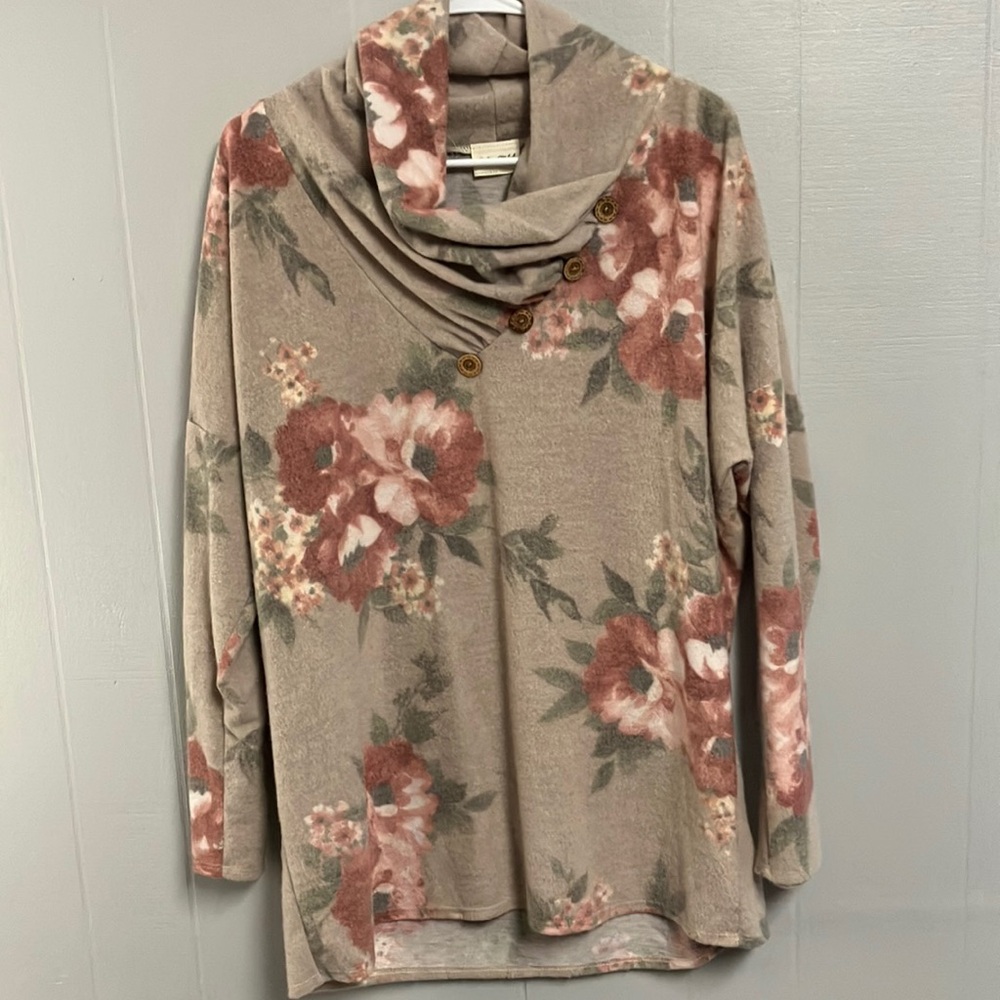 NWT Lovely Melody